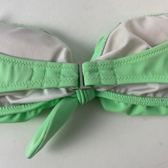 Victoria’s Secret Green Bikini Swim Top Size XS - Picture 4 of 5